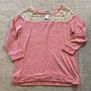 Maurices Heathered Pink Top with Cream Lace Yoke